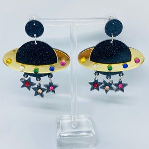 NWT Black Gold Spaceship Acrylic 3D Earrings